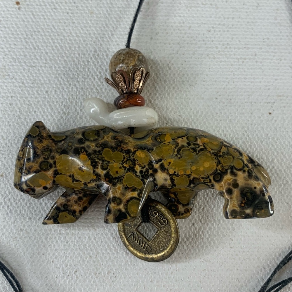 Leopard Skin Jasper Carved Leopard Pendant Necklace Chinese Feng Shui Coin 28" - Picture 3 of 16